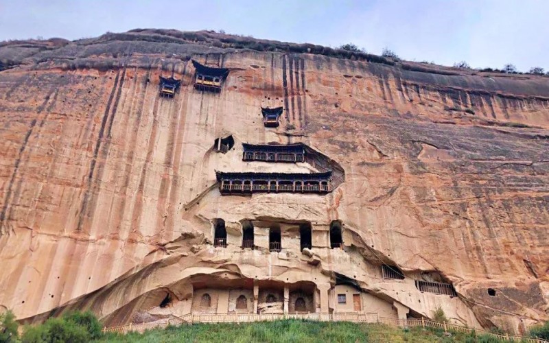 7 Days Dunhuang to Xining Silk Road Tour – Mogao Caves, Zhangye Danxia & Qinghai Lake