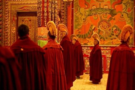 Tibetan Monk Hat: Colors, Shapes and Meanings