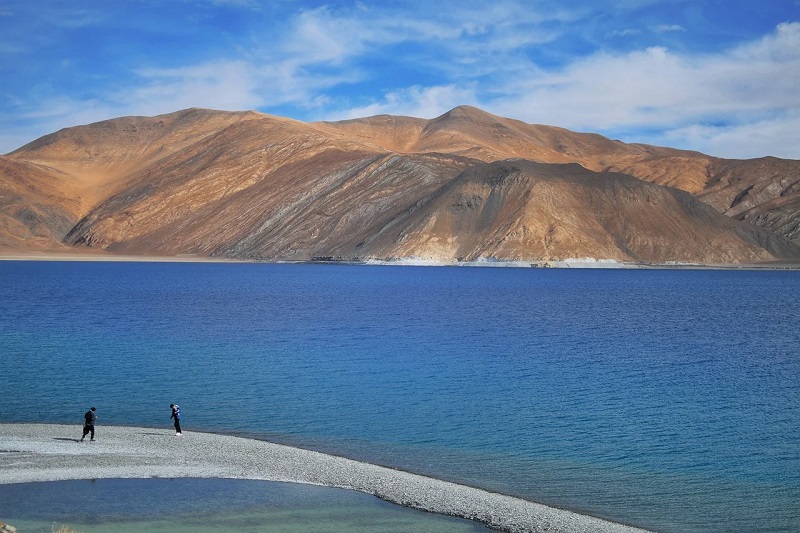 Karakul Lake