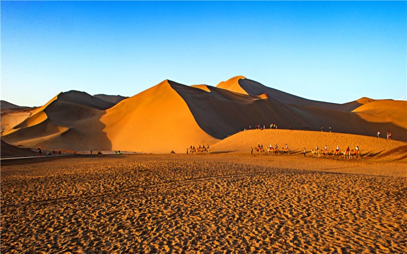 9 Days Silk Road Tour from Urumqi to Lanzhou by Bullet Train