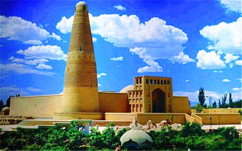 9 Days Silk Road Tour from Urumqi to Lanzhou by Bullet Train