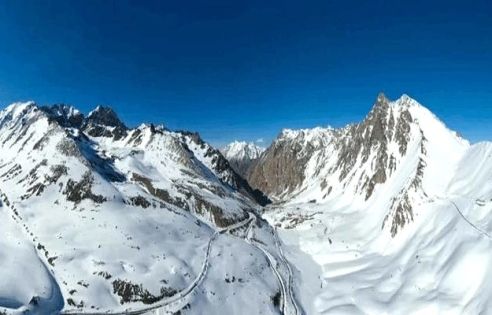 Decoding Duku Highway’s Altitude: Experience the Altitude Magic of Four Seasons in One Day