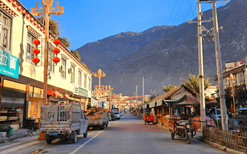 12-Day Yunnan Indepth Lijiang and Shangri-La Tour: Lijiang, Tacheng, Deqin, Benzilan & Shangri-La