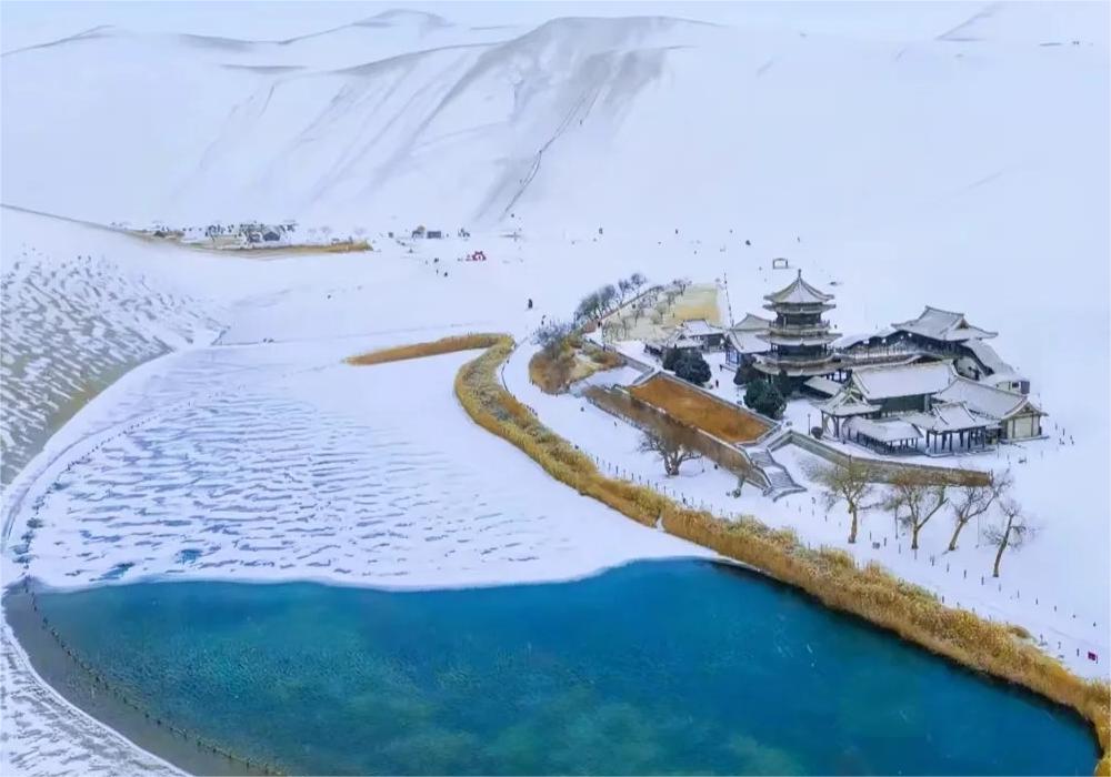 Gannan, Sichuan & Silk Road Loop: 11-Day Cultural & Scenic Tour