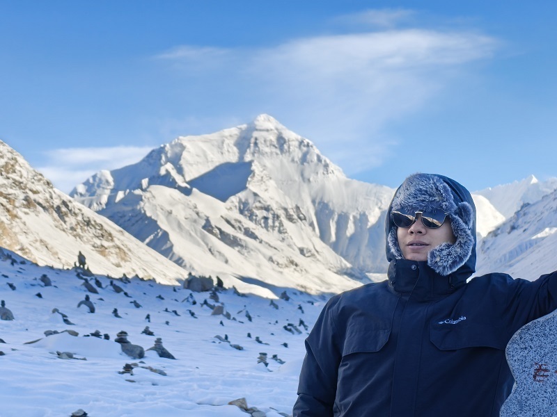 10-Day Flight-and-Train Deluxe Tibet Tour: Lhasa, Everest, Namtso & More