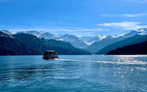 醉美初雪后的天山天池_1_安东尼_来自小红书网页版