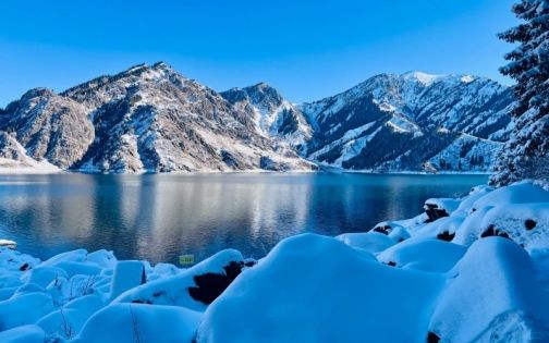 新疆天池 _ 冰天雪地下秘境湖泊_1_立冬_来自小红书网页版