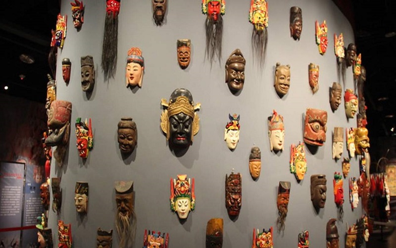 8 Days Chengdu, Chongqing and Zhangjiajie Tour: Pandas, Karst & Avatar Peaks