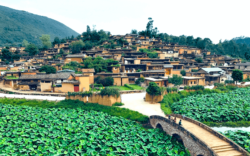 15-Day Yunnan Ethnic Minority Village Tour: Kunming, Lijiang, Huangguoshu Waterfall, Guiyang & Guilin