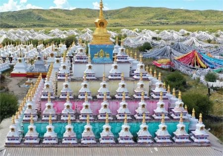 甘南之旅16 瓦切塔林‖色彩与信仰的完美重_1_青松_来自小红书网页版