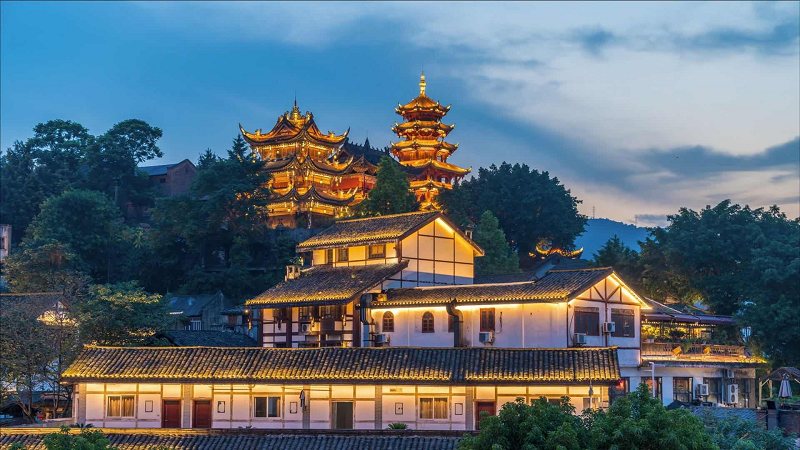 8 Days Chengdu, Chongqing and Zhangjiajie Tour: Pandas, Karst & Avatar Peaks