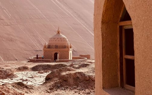 沙漠回忆｜火焰山后山、千佛洞与坎儿井_1_COMING UP FOR AIR_来自小红书网页版