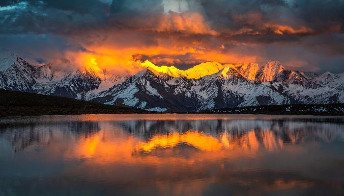 Gongga Mountain Sunrise