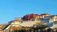 Tibet April Travel Guide: A Spring Journey to the Holy City