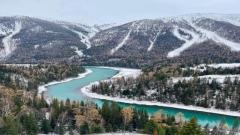 2026 Hong Kong to Xinjiang Travel Guide: Transportation, Itineraries & Costs