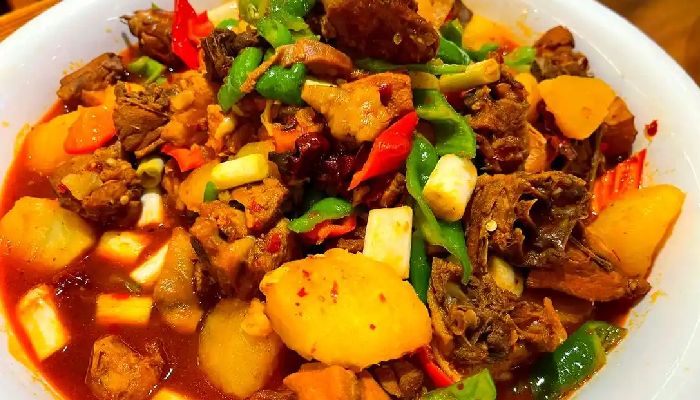 Xinjiang Big Plate Chicken