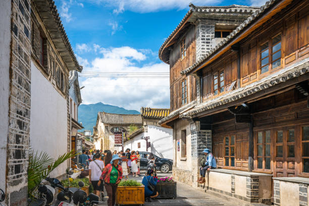 12-Day Yunnan & Guizhou Tour: Lijiang, Jade Dragon Snow Mountain & Huangguoshu Falls