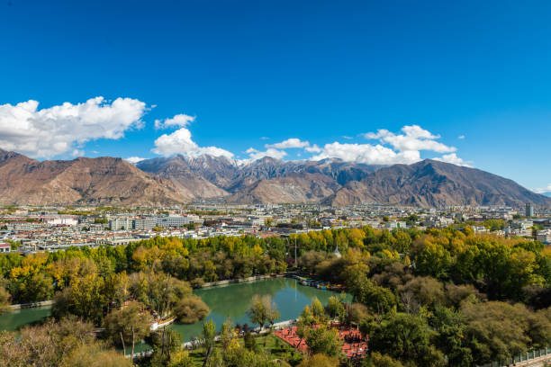 5-Day In-Depth Tour of Tibet: From Lhasa to Yamdrok Lake