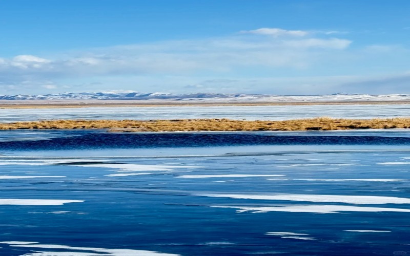 10-DAY Winter Gannan–Aba Loop: Snowy Plateau Adventure & Tibetan Culture Highlights