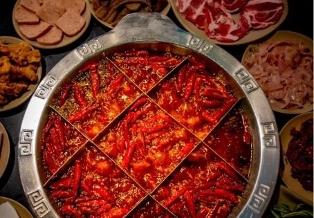 Chongqing Food Guide | Must-Try Local Flavors to Savor the City’s Vitality
