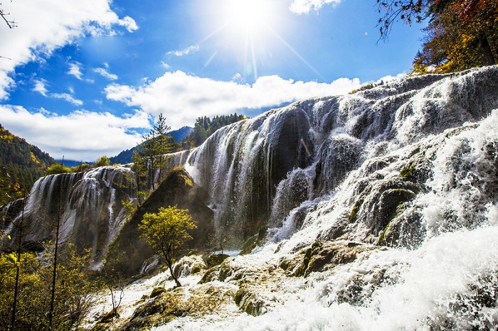 Pearl Shoal Waterfall