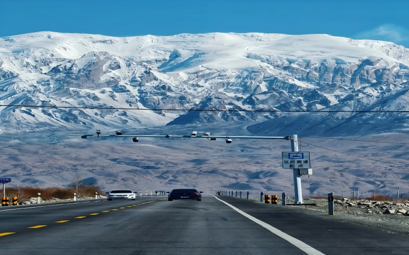 6-DAY Pamir Apricot Blossom Journey | Kashgar to Tashkurgan Spring Bloom Tour