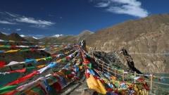 Manla Reservoir: The Hidden Blue Gem Not to Be Missed on a Tibet Journey