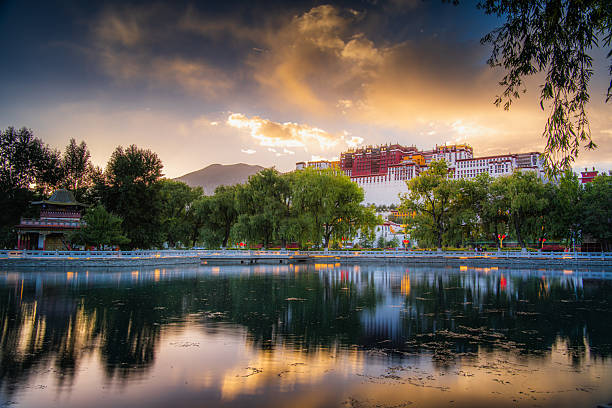 istockphoto-2208030873-612x612