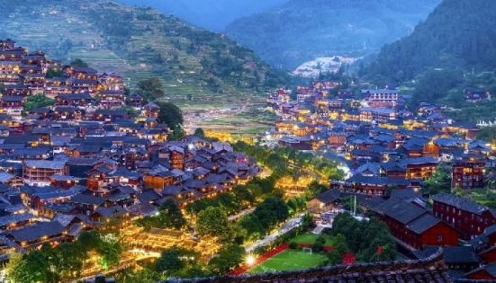 How to Plan a Guizhou Independent Trip: Transportation, Tickets, and Accommodation Explained