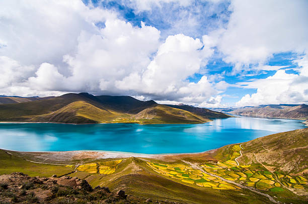 5-Day In-Depth Tour of Tibet: From Lhasa to Yamdrok Lake