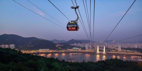 Chongqing Yangtze River Cableway: Ultimate Guide to the Mountain City's Aerial Gem