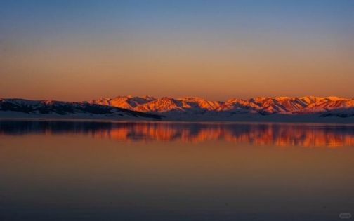 How to See the Golden Mountains at Sayram Lake, Xinjiang – A Truly Practical Guide