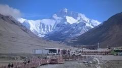 Knocking on World's Summit: Ultimate Everest Base Camp Guide at 5,200 Meters