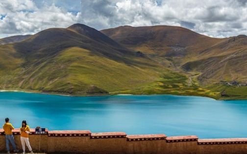 Tibet Travel in August: Blue Skies, White Clouds and Cultural Charms of the Midsummer Pure Land