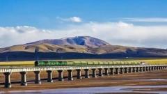 Qinghai-Tibet Railway Guide: Core "Sky Road" Experience & Practical Tips