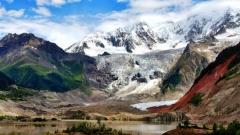 Exploring Midui Glacier's Altitude: An Accessible Snowy Wonder in the Secret Land of Eastern Tibet