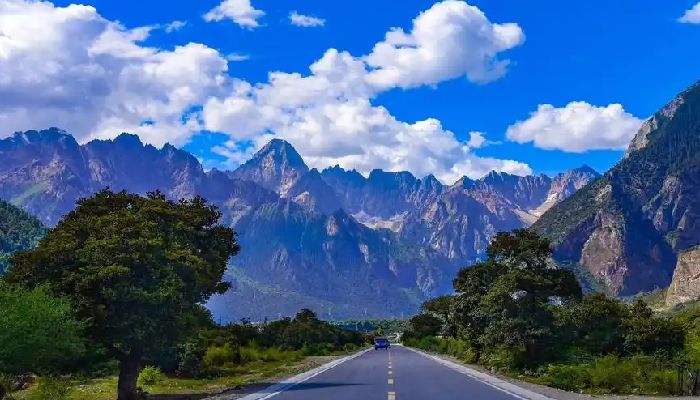 National Highway 318