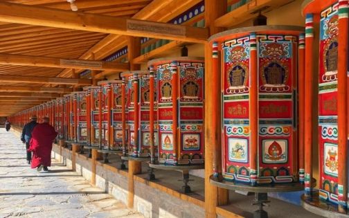 Labrang Monastery Travel Guide: A First-Timer’s Complete & Practical Walkthrough