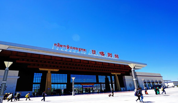 Shigatse Station Train