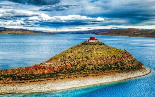 Lhasa to Yamdrok Lake: A Healing Journey to Tibet’s Sacred Lake
