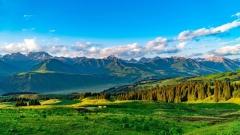12 Must-Visit Places in Xinjiang, China: A Complete Travel Guide from Northern Grasslands to the Pamirs