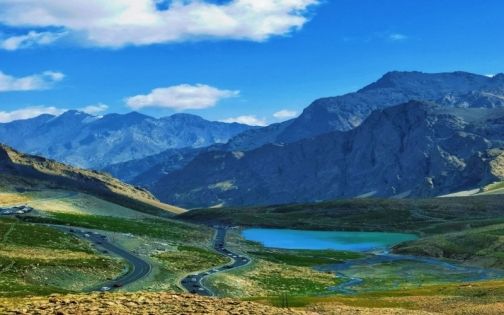 12 Must-Visit Places in Xinjiang, China: A Complete Travel Guide from Northern Grasslands to the Pamirs