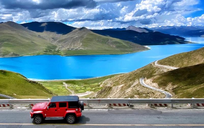 12-Day Lhasa to Kathmandu Group Tour: EBC, Manasarovar & Kailash