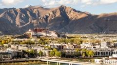 Taking Train from Beijing to Lhasa | A Heavenly Road Journey