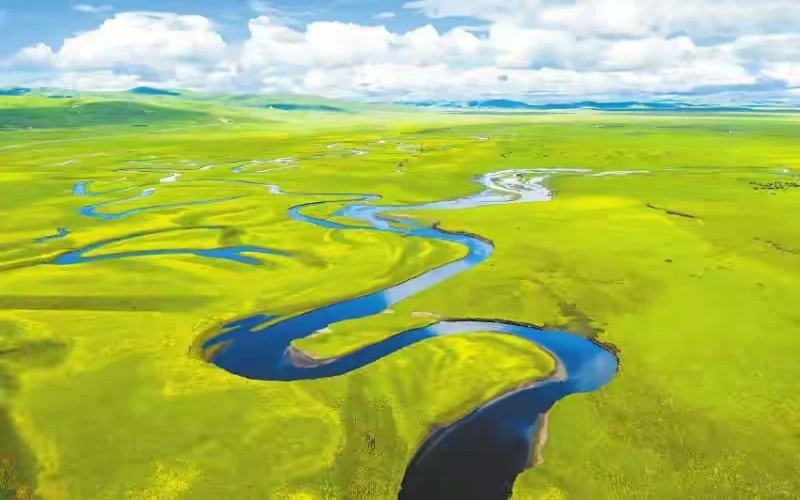 9 days Lanzhou to Aba In-Depth Adventure | Gannan Grasslands, Labrang Monastery & Lotus Peak