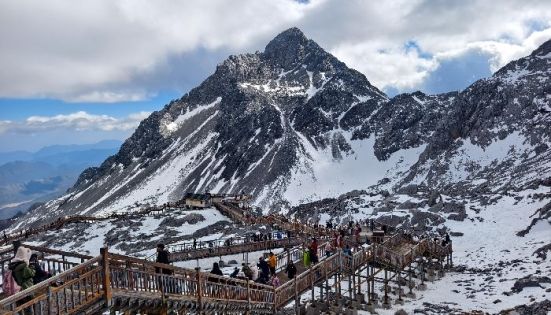 Jade Dragon Snow Mountain Guide: Attractions, Transport, Tickets & Safety