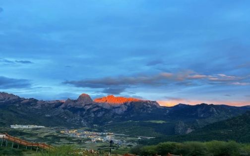 Best Time to Visit Gannan: Why June Is the Most Beautiful Month