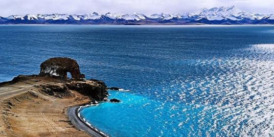 Namtso Holy Elephant Gate Guide: Explore Tibet's Northern Holy Land