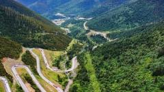 Recommended Travel Seasons for Sichuan-Tibet Highway 318 | Guide to the Two Golden Seasons