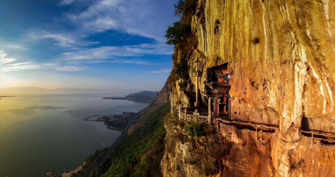 8-Day Yunnan Tour from Kunming to Shangri-La | Dali, Lijiang & Jade Dragon Snow Mountain